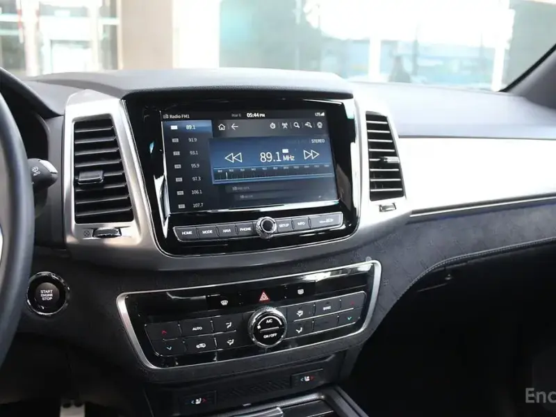 2021 SsangYong Rexton с пробегом 22 100 км