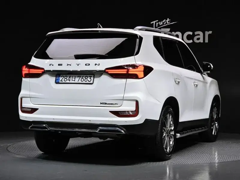 2023 SsangYong Rexton с пробегом 20 035 км