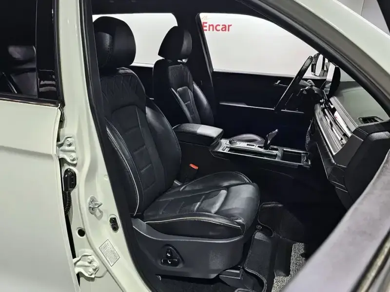 2023 SsangYong Rexton с пробегом 20 035 км