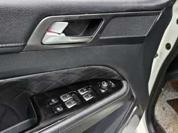 2023 SsangYong Rexton с пробегом 20 035 км