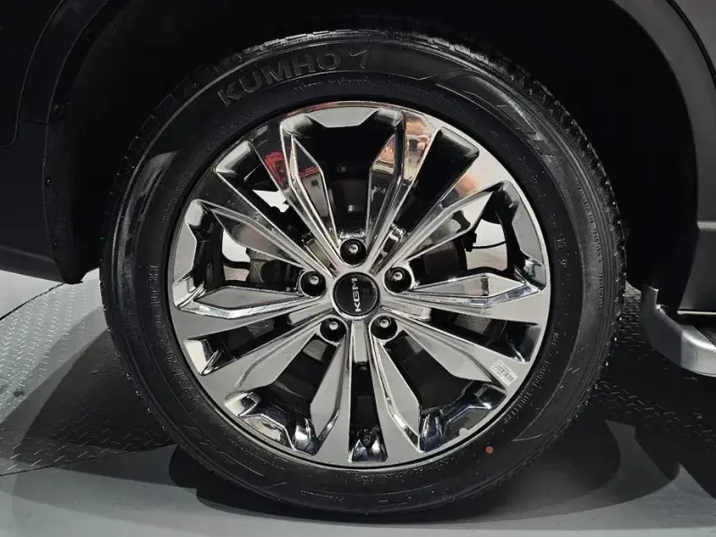2025 SsangYong Rexton с пробегом 26 650 км