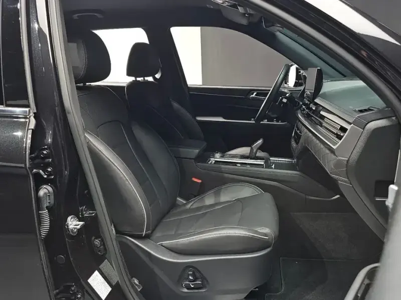 2023 SsangYong Rexton с пробегом 8 619 км