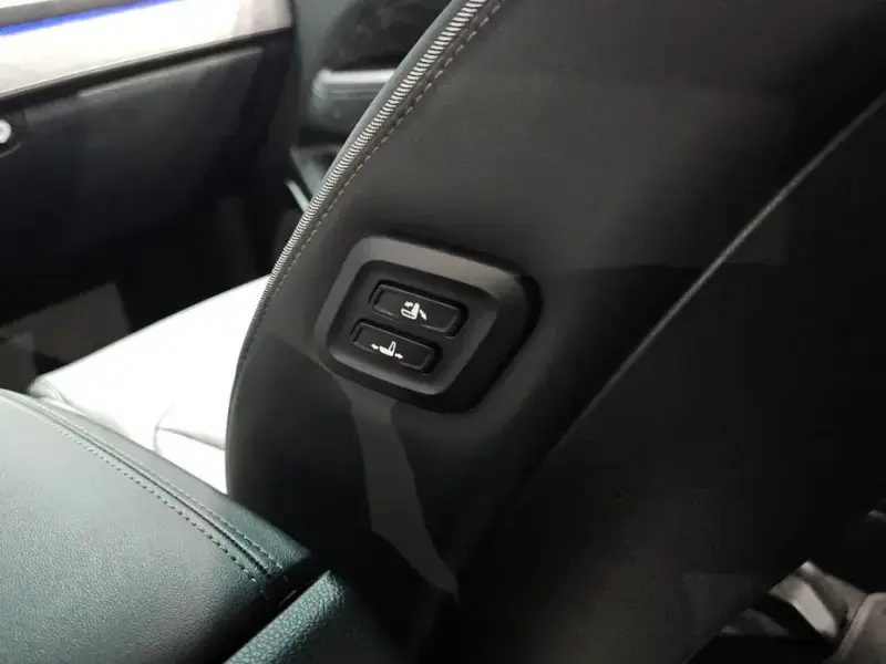 2023 SsangYong Rexton с пробегом 8 619 км