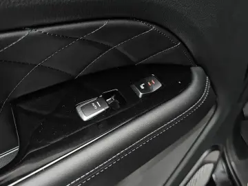 2023 SsangYong Rexton с пробегом 8 619 км