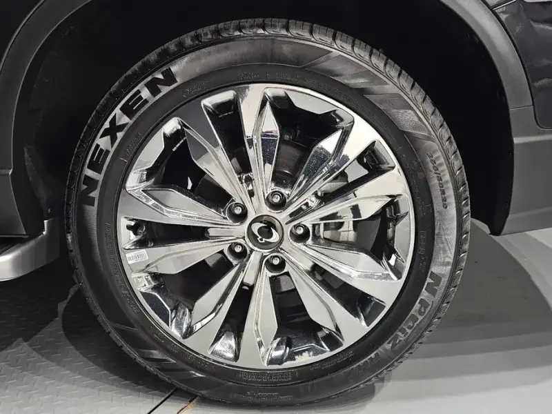 2023 SsangYong Rexton с пробегом 8 619 км