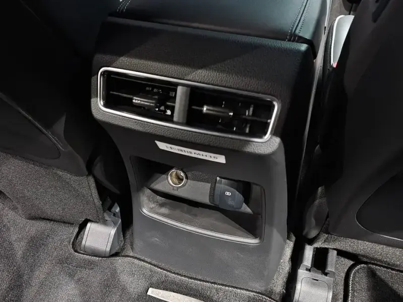 2023 SsangYong Rexton с пробегом 8 619 км