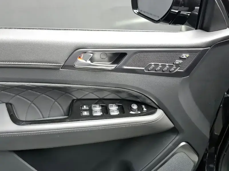 2024 SsangYong Rexton с пробегом 29 095 км