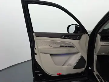 2024 SsangYong Rexton с пробегом 33 122 км