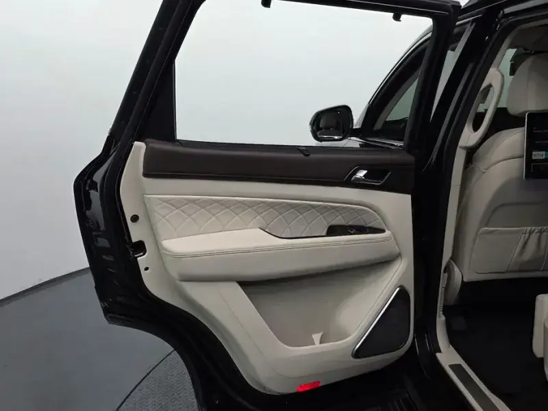 2024 SsangYong Rexton с пробегом 33 122 км