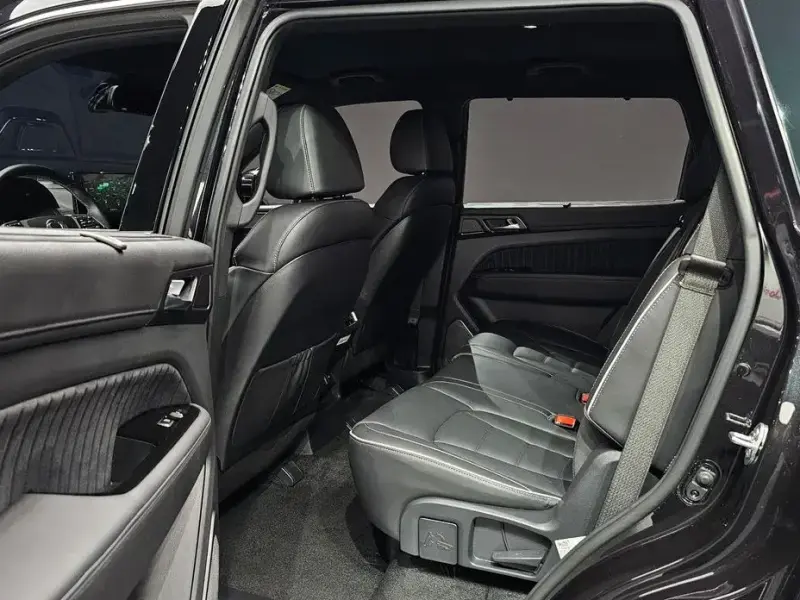 2024 SsangYong Rexton с пробегом 41 171 км