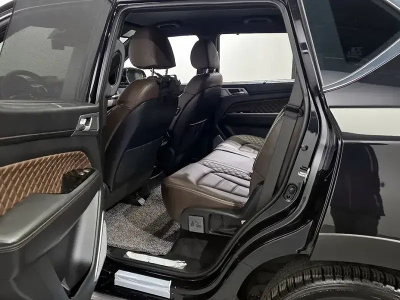 2023 SsangYong Rexton с пробегом 30 683 км