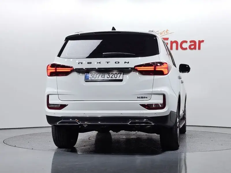 2025 SsangYong Rexton с пробегом 6 350 км