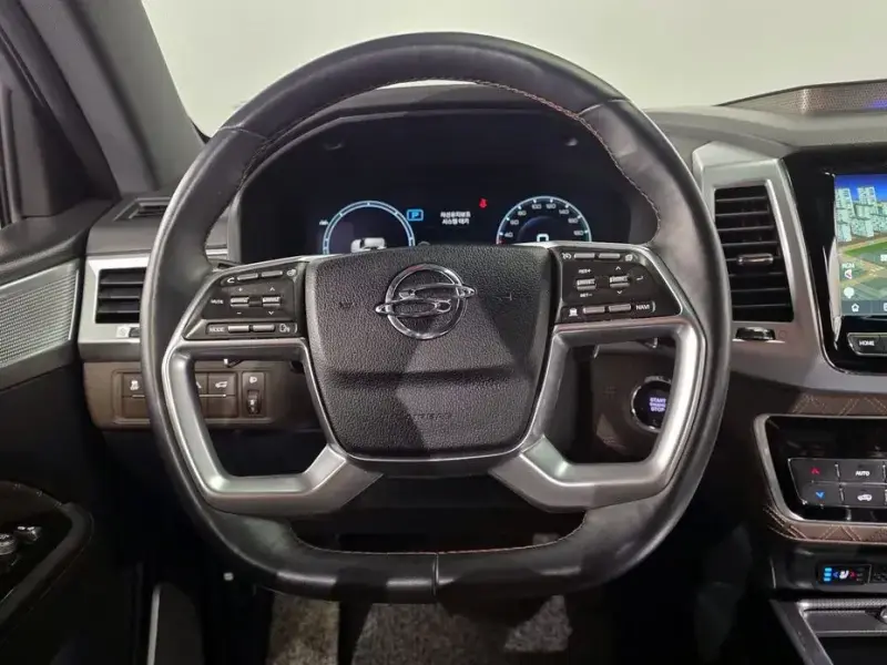 2023 SsangYong Rexton с пробегом 30 683 км