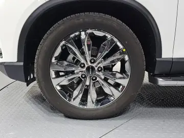 2025 SsangYong Rexton с пробегом 6 350 км