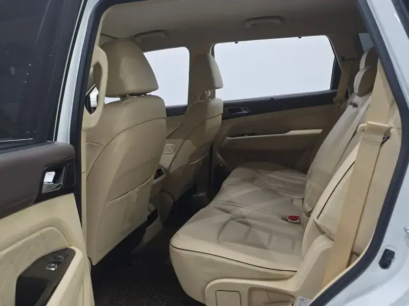 2025 SsangYong Rexton с пробегом 6 350 км