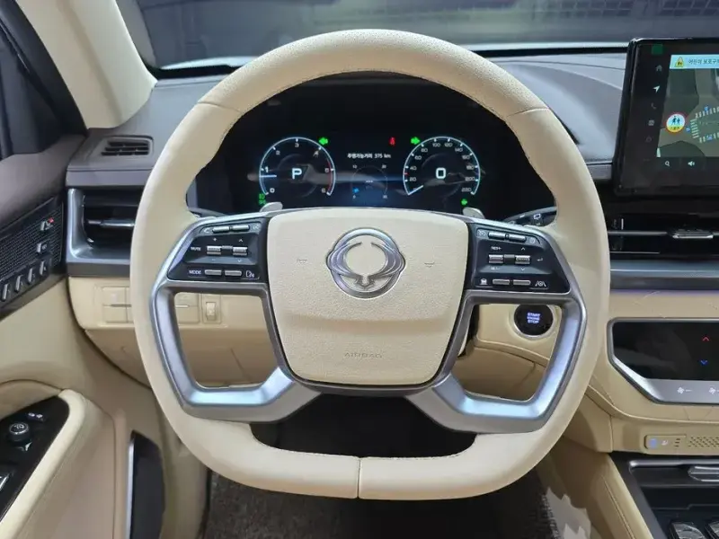 2025 SsangYong Rexton с пробегом 6 350 км