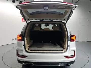 2025 SsangYong Rexton с пробегом 6 350 км