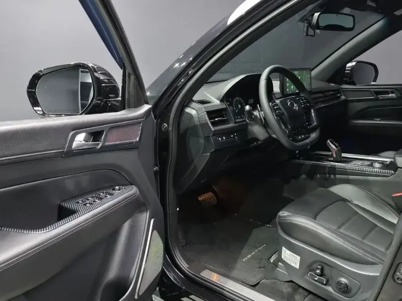 2025 SsangYong Rexton с пробегом 4 204 км