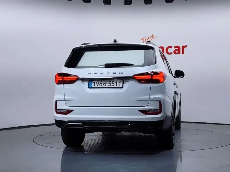 2023 SsangYong Rexton с пробегом 73 049 км