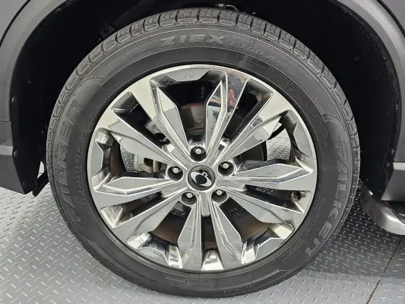 2023 SsangYong Rexton с пробегом 57 009 км