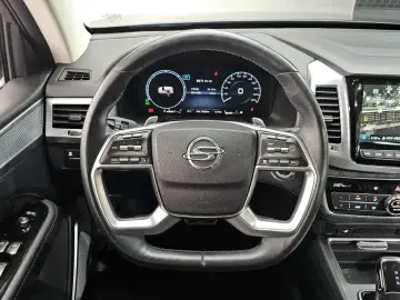 2022 SsangYong Rexton с пробегом 27 968 км