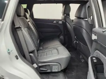 2021 SsangYong Rexton с пробегом 15 891 км