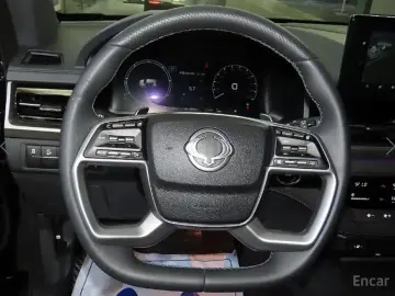 2026 SsangYong Rexton с пробегом 7 649 км