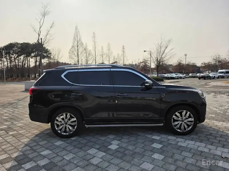 2025 SsangYong Rexton с пробегом 6 591 км