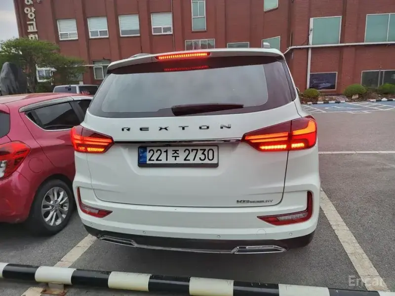 2023 SsangYong Rexton с пробегом 40 200 км