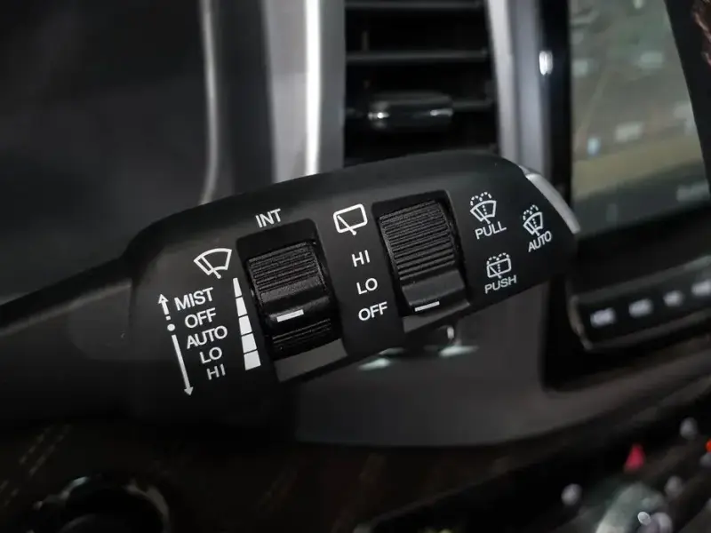 2023 SsangYong Rexton с пробегом 25 855 км