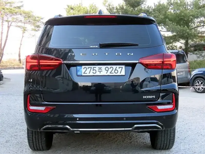 2025 SsangYong Rexton с пробегом 8 600 км