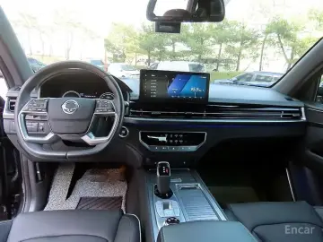 2025 SsangYong Rexton с пробегом 8 600 км