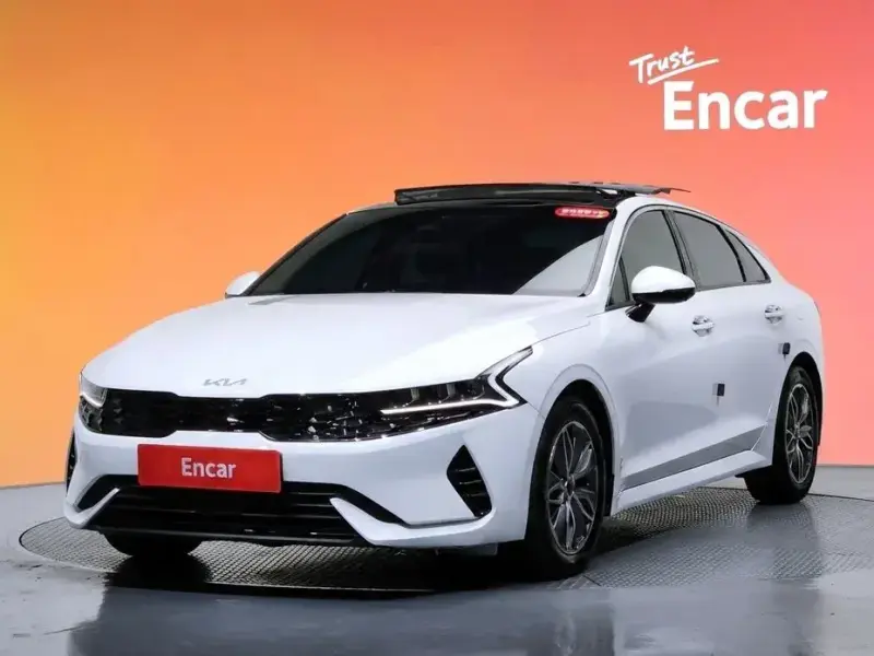 2022 Kia K5 с пробегом 48 799 км
