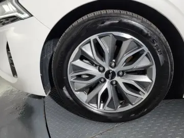 2022 Kia K5 с пробегом 48 799 км