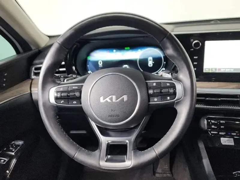 2022 Kia K5 с пробегом 48 799 км