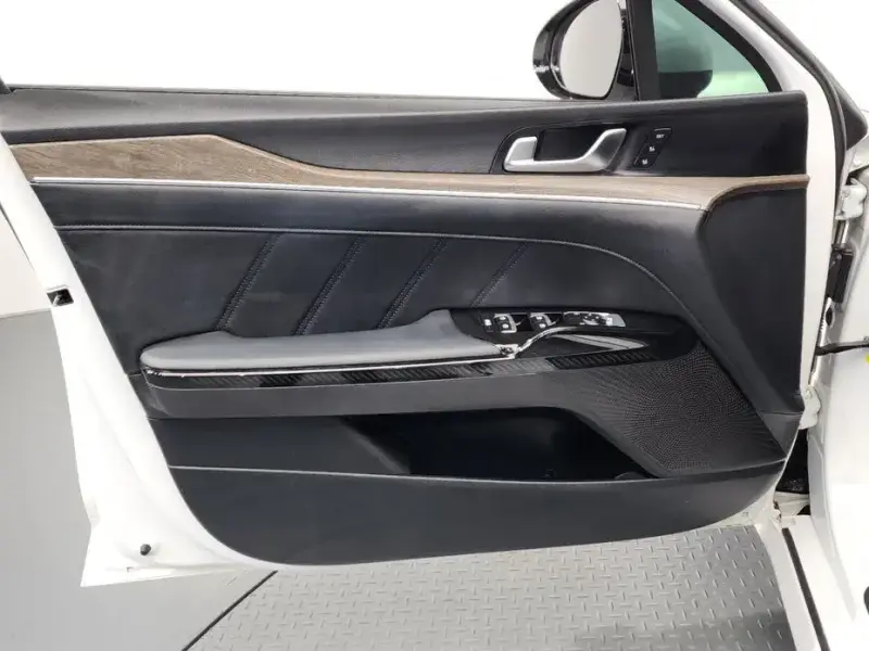 2022 Kia K5 с пробегом 48 799 км