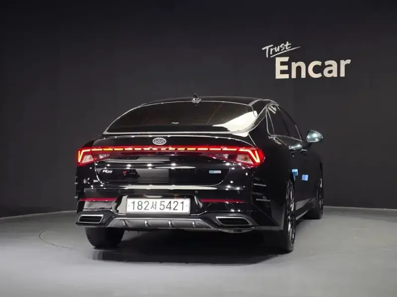 2021 Kia K5 с пробегом 137 077 км