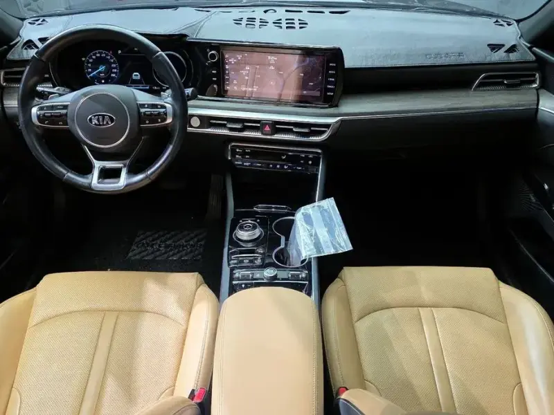 2021 Kia K5 с пробегом 137 077 км