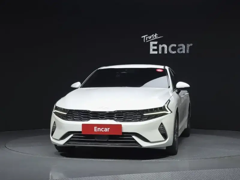 2022 Kia K5 с пробегом 99 350 км