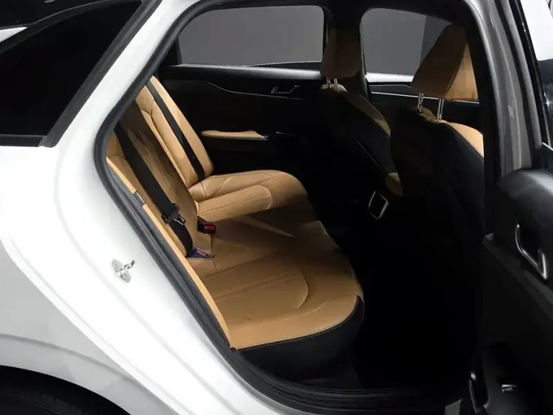 2022 Kia K5 с пробегом 99 350 км