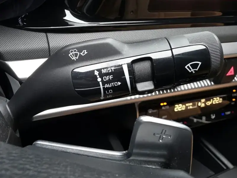 2022 Kia K5 с пробегом 99 350 км