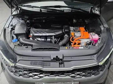 2021 Kia K5 с пробегом 111 358 км