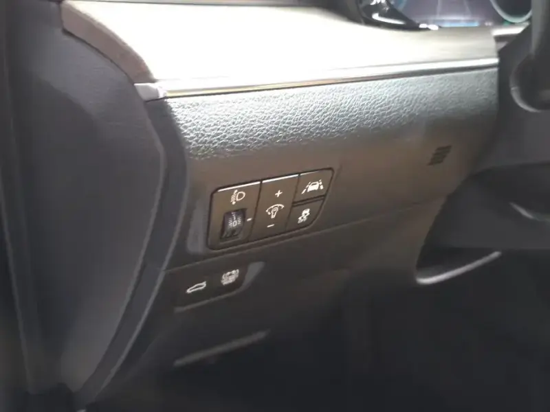 2021 Kia K5 с пробегом 111 358 км