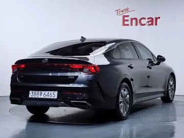 2021 Kia K5 с пробегом 130 858 км