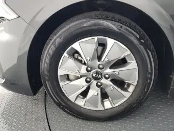 2021 Kia K5 с пробегом 130 858 км
