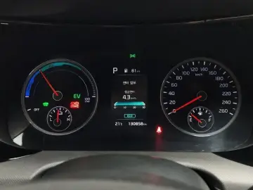 2021 Kia K5 с пробегом 130 858 км