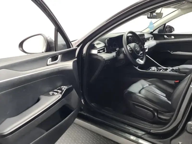 2021 Kia K5 с пробегом 130 858 км