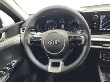 2021 Kia K5 с пробегом 130 858 км