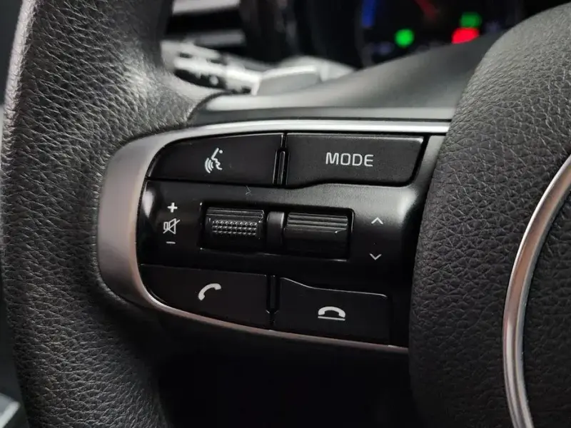 2021 Kia K5 с пробегом 130 858 км