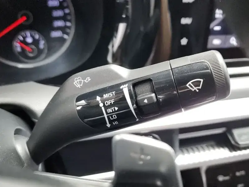 2021 Kia K5 с пробегом 130 858 км